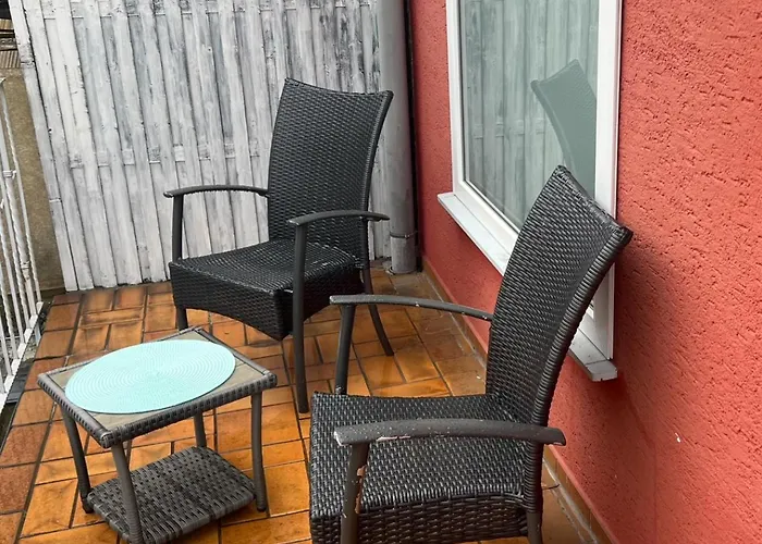 Exklusive Grosszuegige *