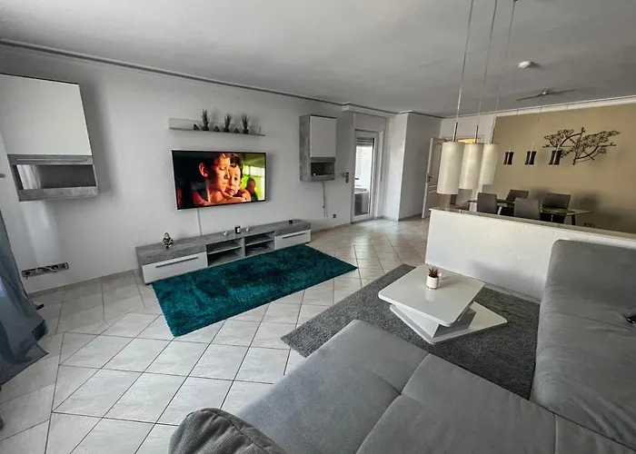 Exklusive Grosszuegige Apartament Winningen